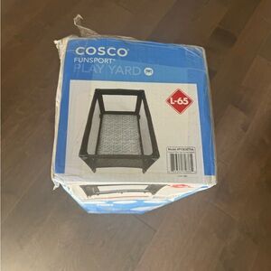 Cosco Blue Play Yard